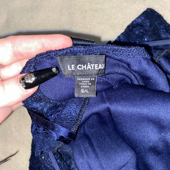 Le Chateau Dress - Picture 4 of 4